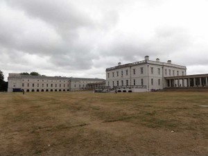 海事博物館と天文台の間 海事博物館と天文台の間