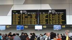 南米ハブのリマの空港は超混雑