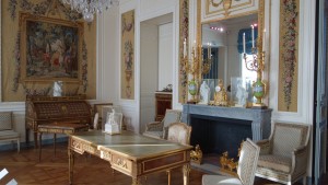 ルーブルのルイ16世の間